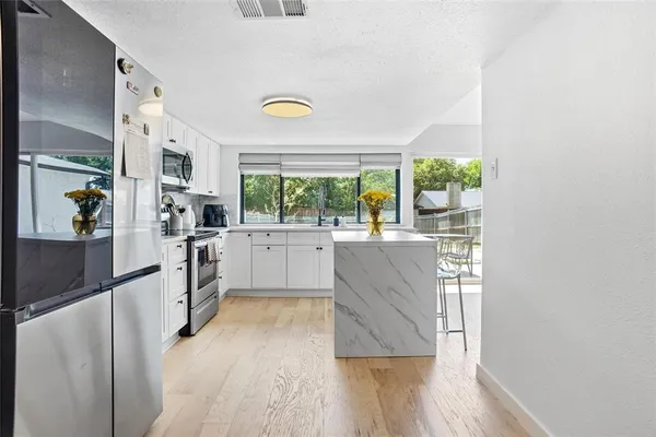 $2,800 | 1820 Castille Drive, Carrollton, TX 75007