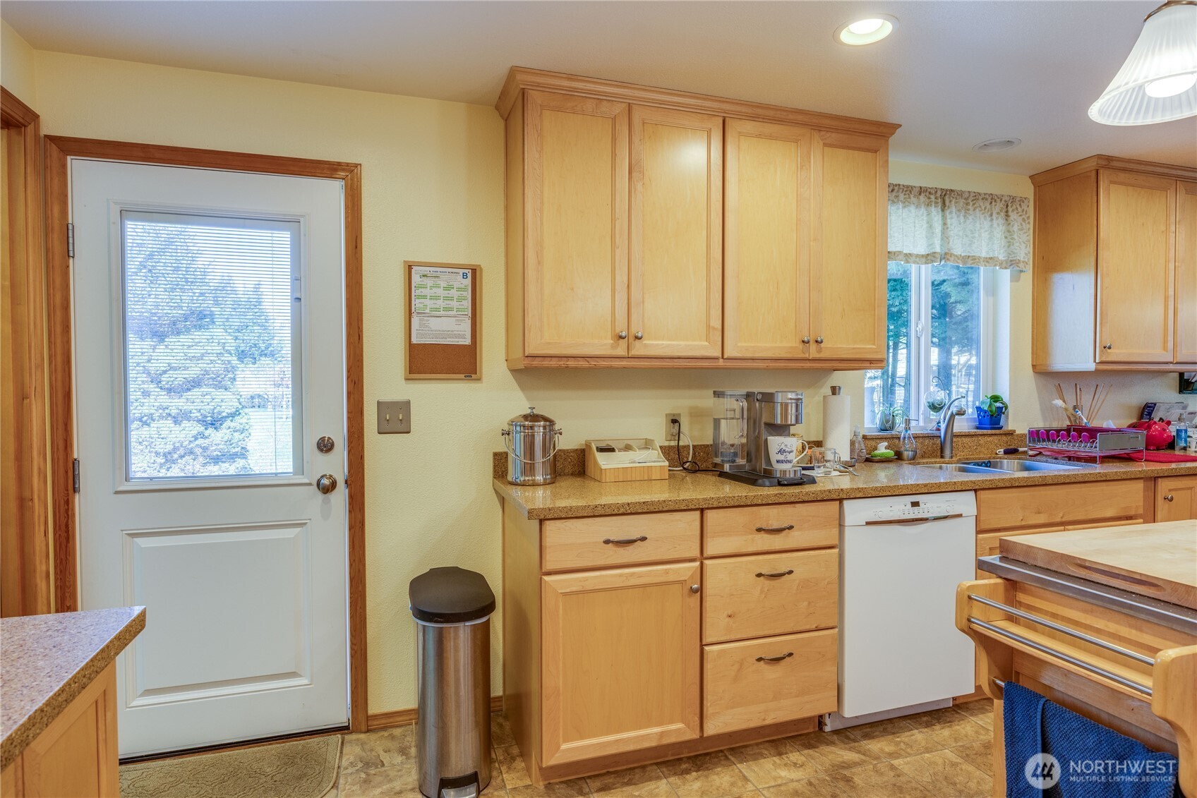 70 Starry Road Sequim, WA 98382 - Photo 19 of 40