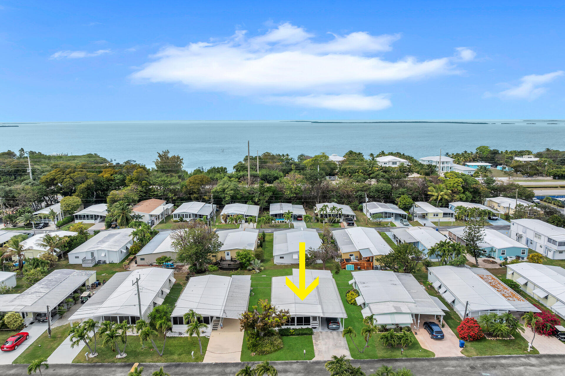 812 South Silver Circle Key Largo, FL 33037 - Photo 3 of 41 an aerial view of residential houses with outdoor space and ocean view