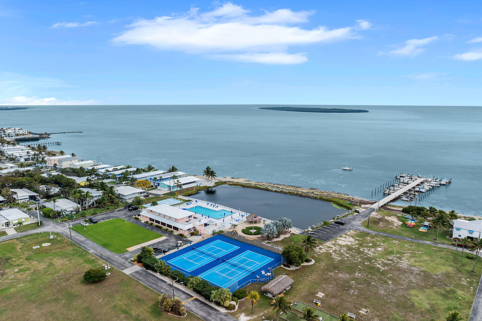812 South Silver Circle Key Largo, FL 33037 - Photo 32 of 41
