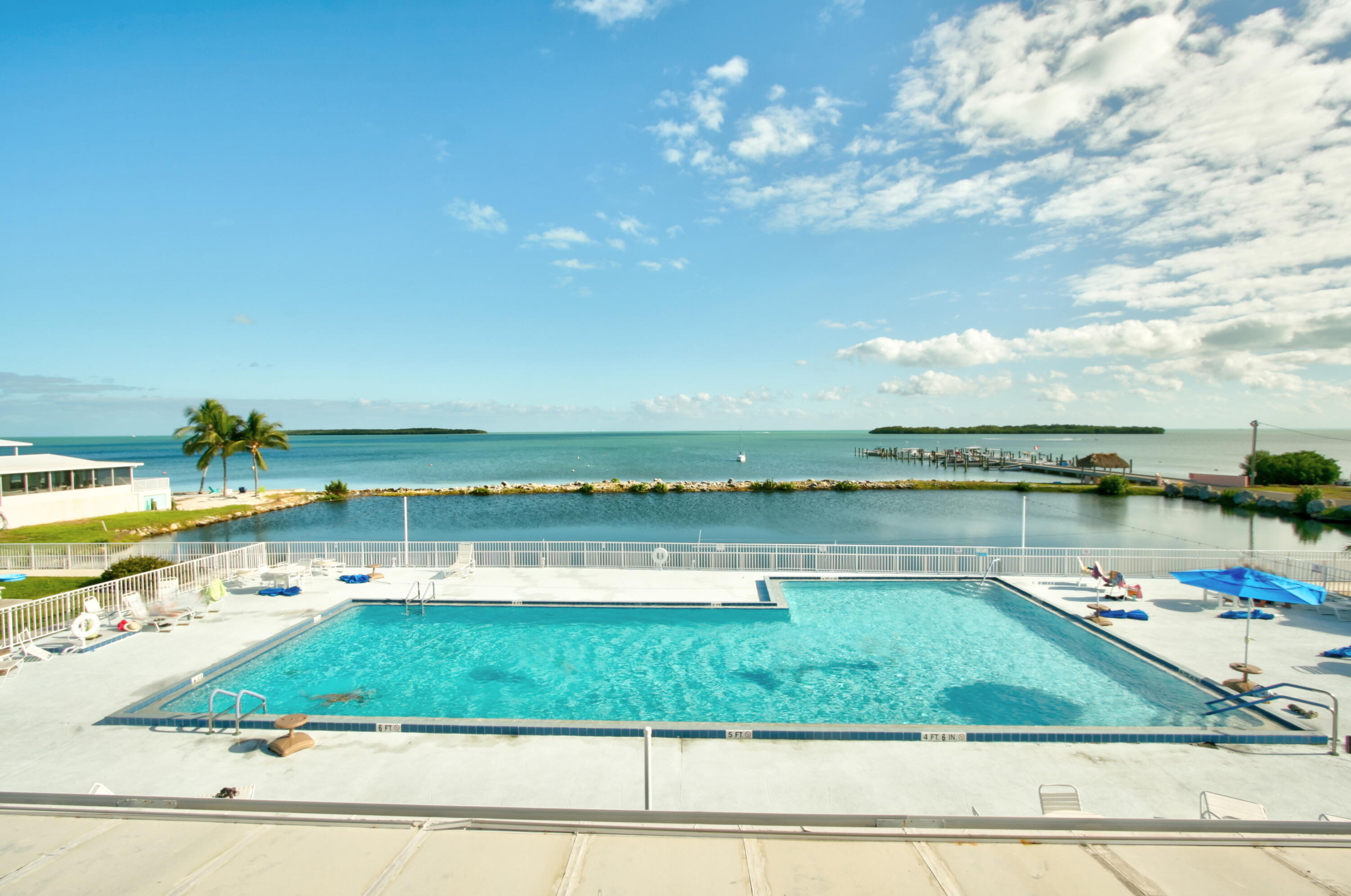 812 South Silver Circle Key Largo, FL 33037 - Photo 36 of 41 a view of a lake with a big yard
