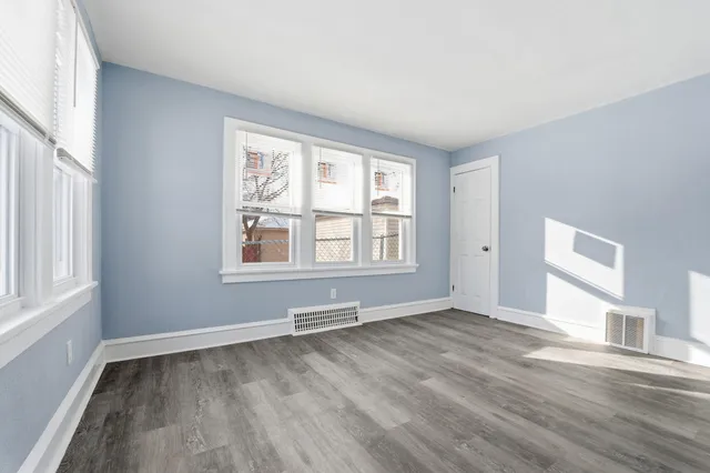 $179,900 | 5257 North 34th Street, Milwaukee, WI 53209