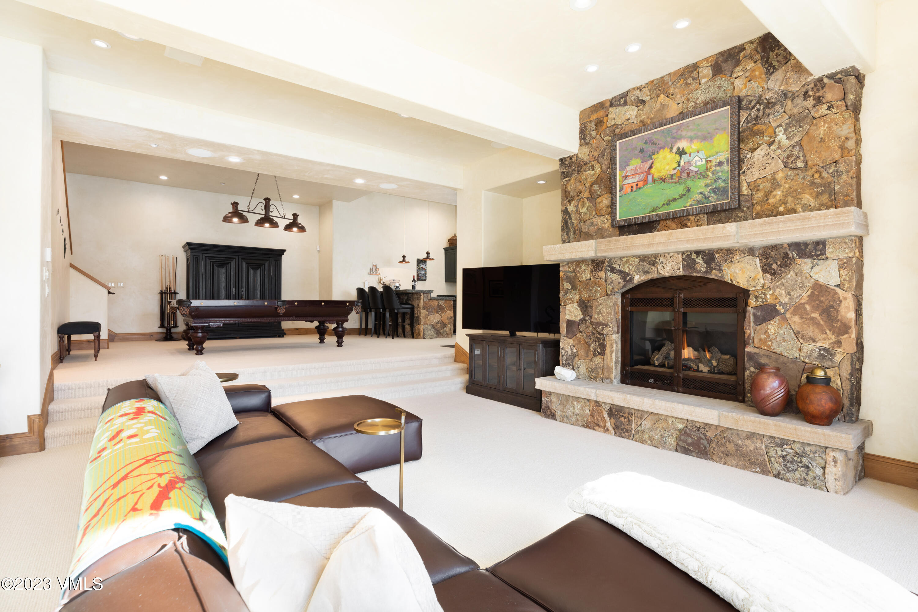 285 Little Andorra Road Edwards, CO 81632 - Photo 16 of 30 9. Family Room