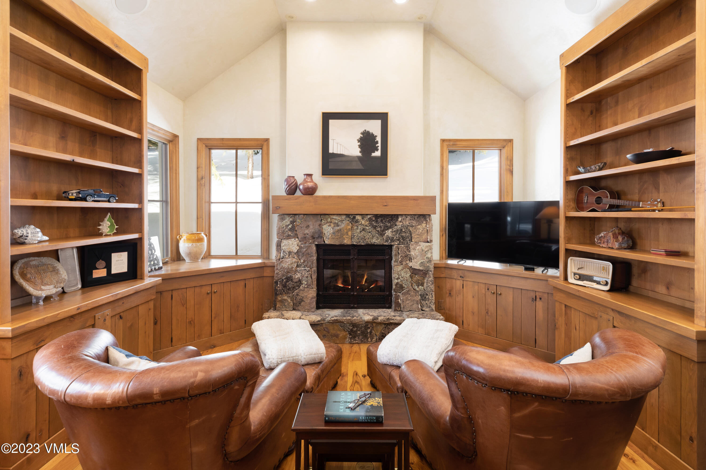 285 Little Andorra Road Edwards, CO 81632 - Photo 9 of 30 7. Office