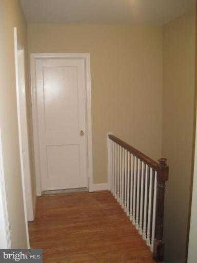 1219 Ramblewood Road Baltimore, MD 21239 - Photo 9 of 20 Hallway