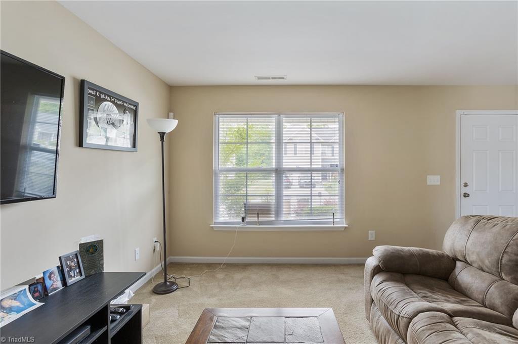 901 Pitman Road Greensboro, NC 27406 - Photo 5 of 30 Gallery Image 5
