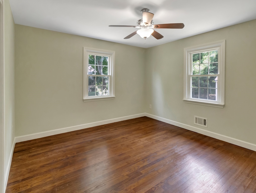 344 Old Post Road North Attleboro, MA 02760 - Photo 27 of 42