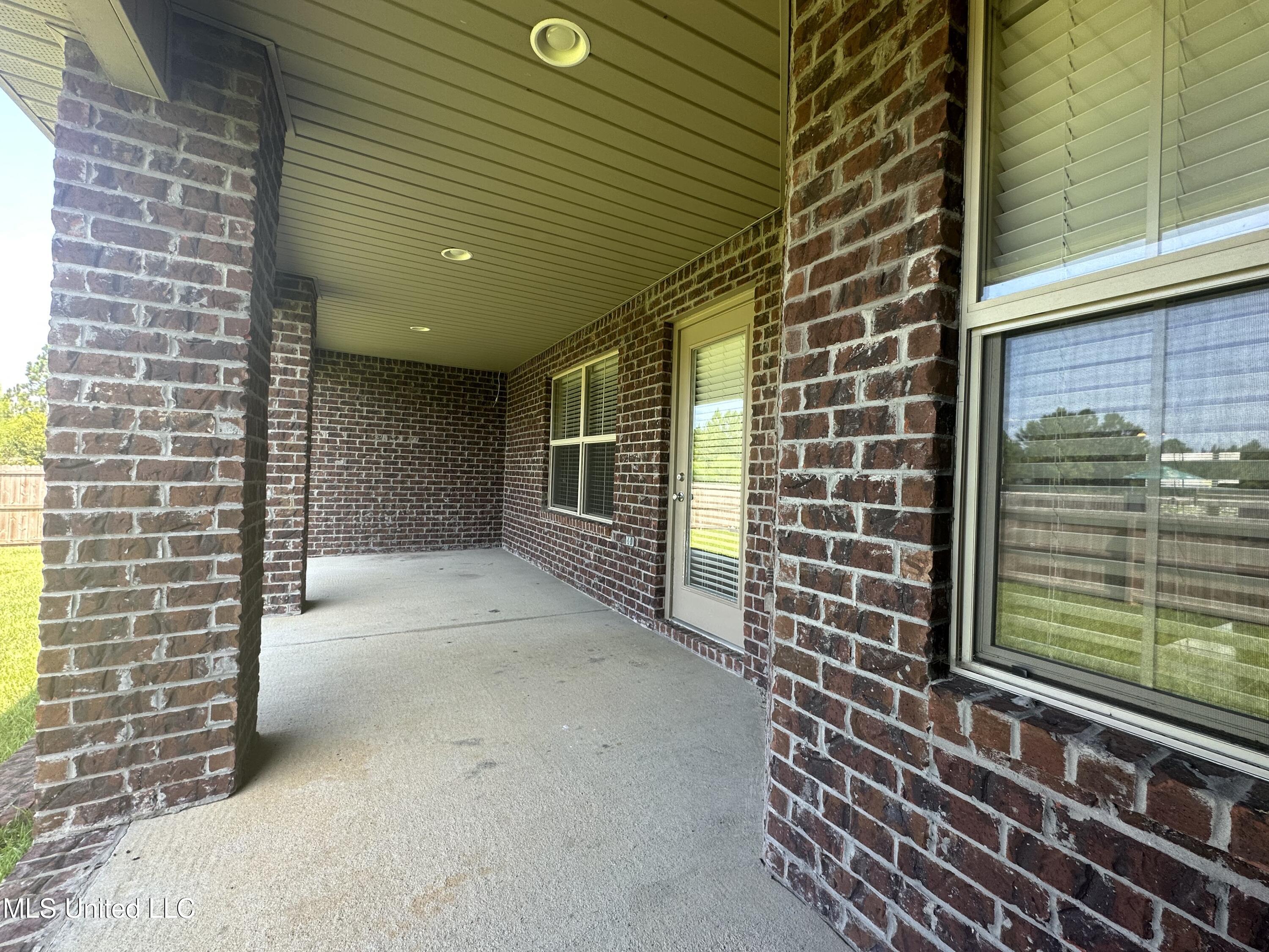6837 Biddix Evans Road Ocean Springs, MS 39564 - Photo 29 of 30 Back porch 1