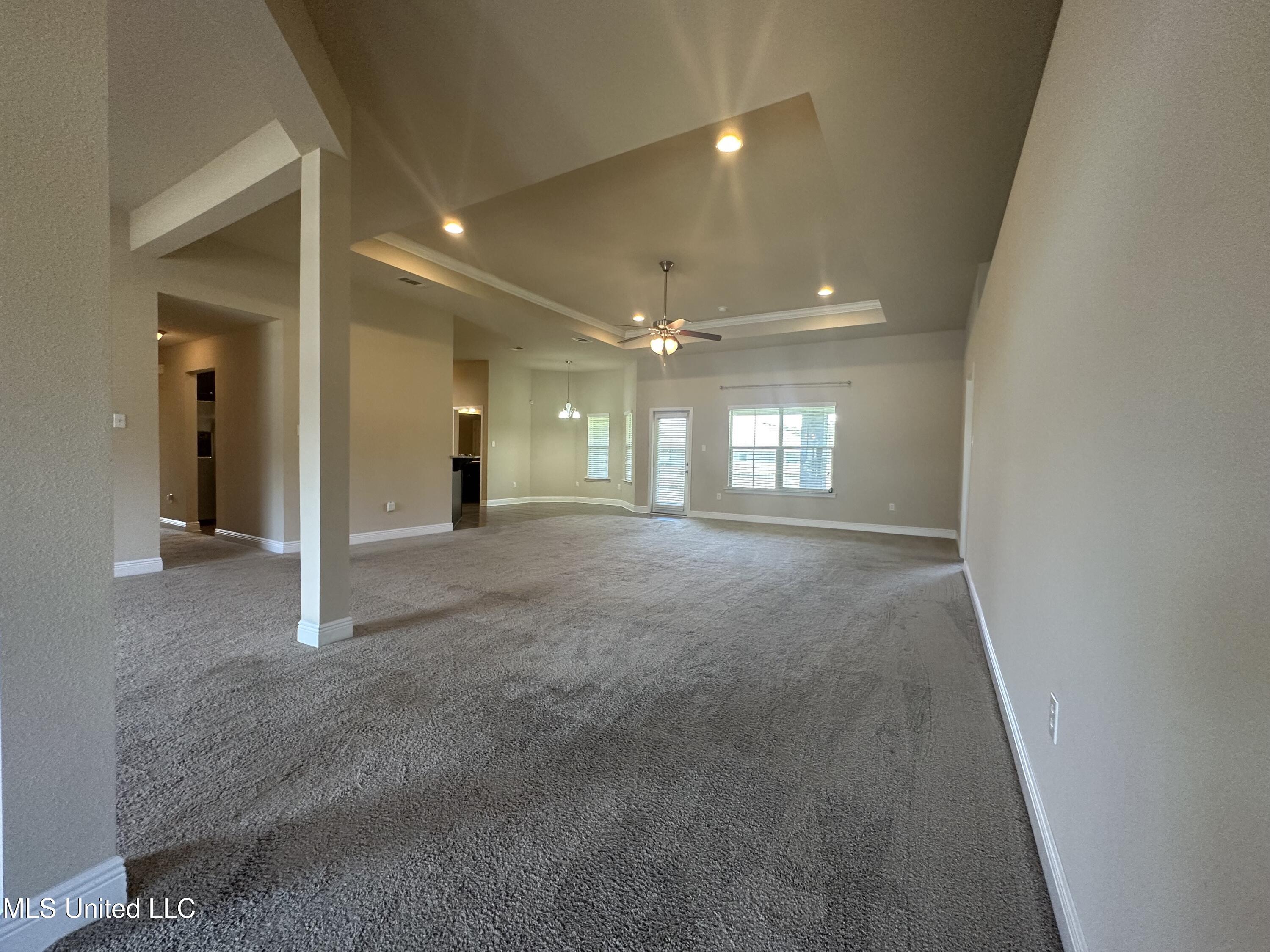 6837 Biddix Evans Road Ocean Springs, MS 39564 - Photo 4 of 30 Entry