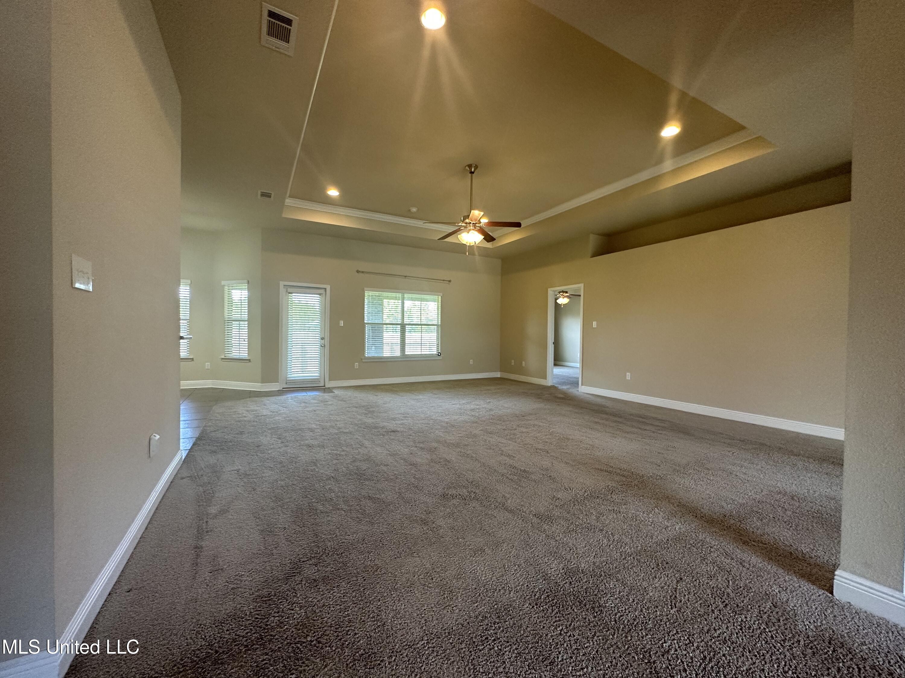 6837 Biddix Evans Road Ocean Springs, MS 39564 - Photo 7 of 30 Living area 3