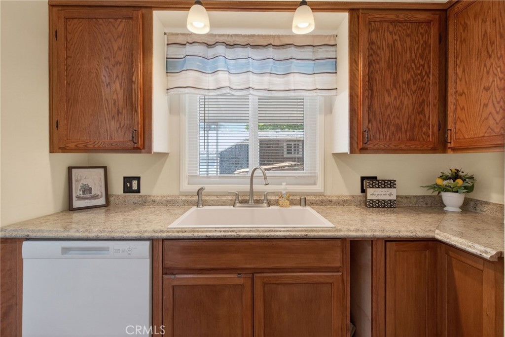 4000 Pierce, Unit 202 Riverside, CA 92505 - Photo 21 of 36