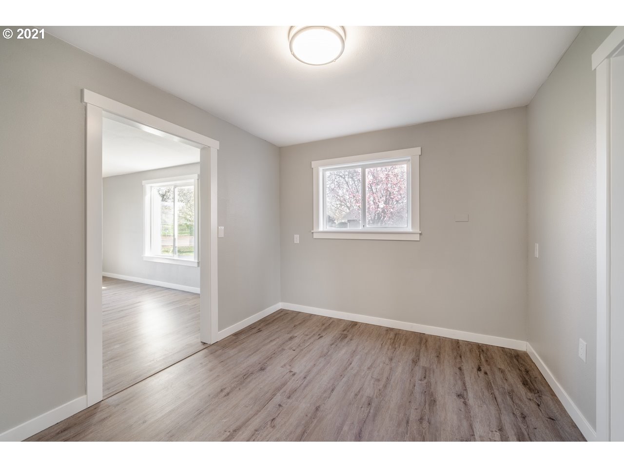 790 South 42nd Street Springfield, OR 97478 - Photo 13 of 32 Gallery Image 13