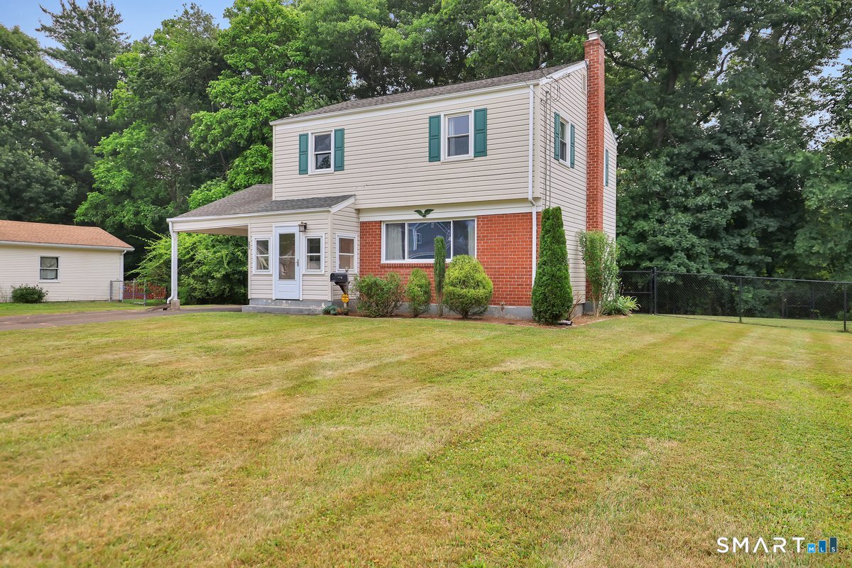 52 Jackson Road Enfield, CT 06082 - Photo 1 of 30