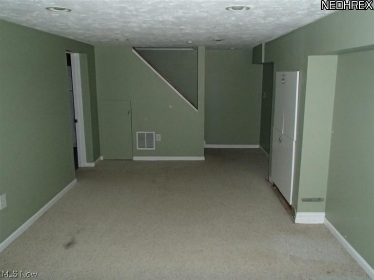 1219 Yellowstone Road Cleveland, OH 44121 - Photo 18 of 19