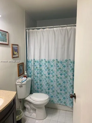 $260,000 | 8851 Northwest 119th Street, Unit 11131, Hialeah Gardens, FL 33018