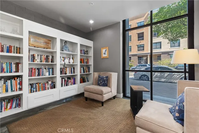 $675,000 | 300 East 4th Street, Unit 205, Long Beach, CA 90802