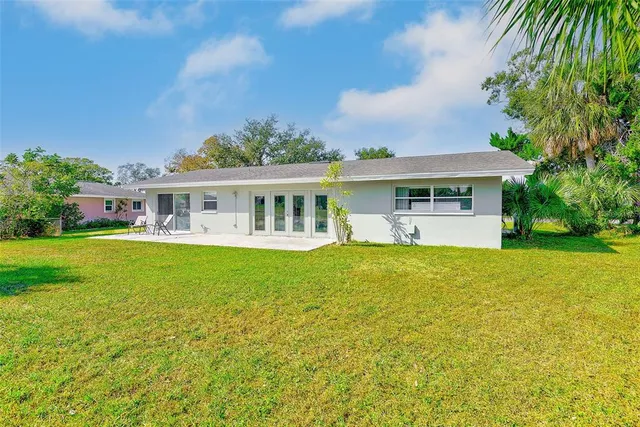 $3,200 | 7195 Augusta Boulevard, Seminole, FL 33777