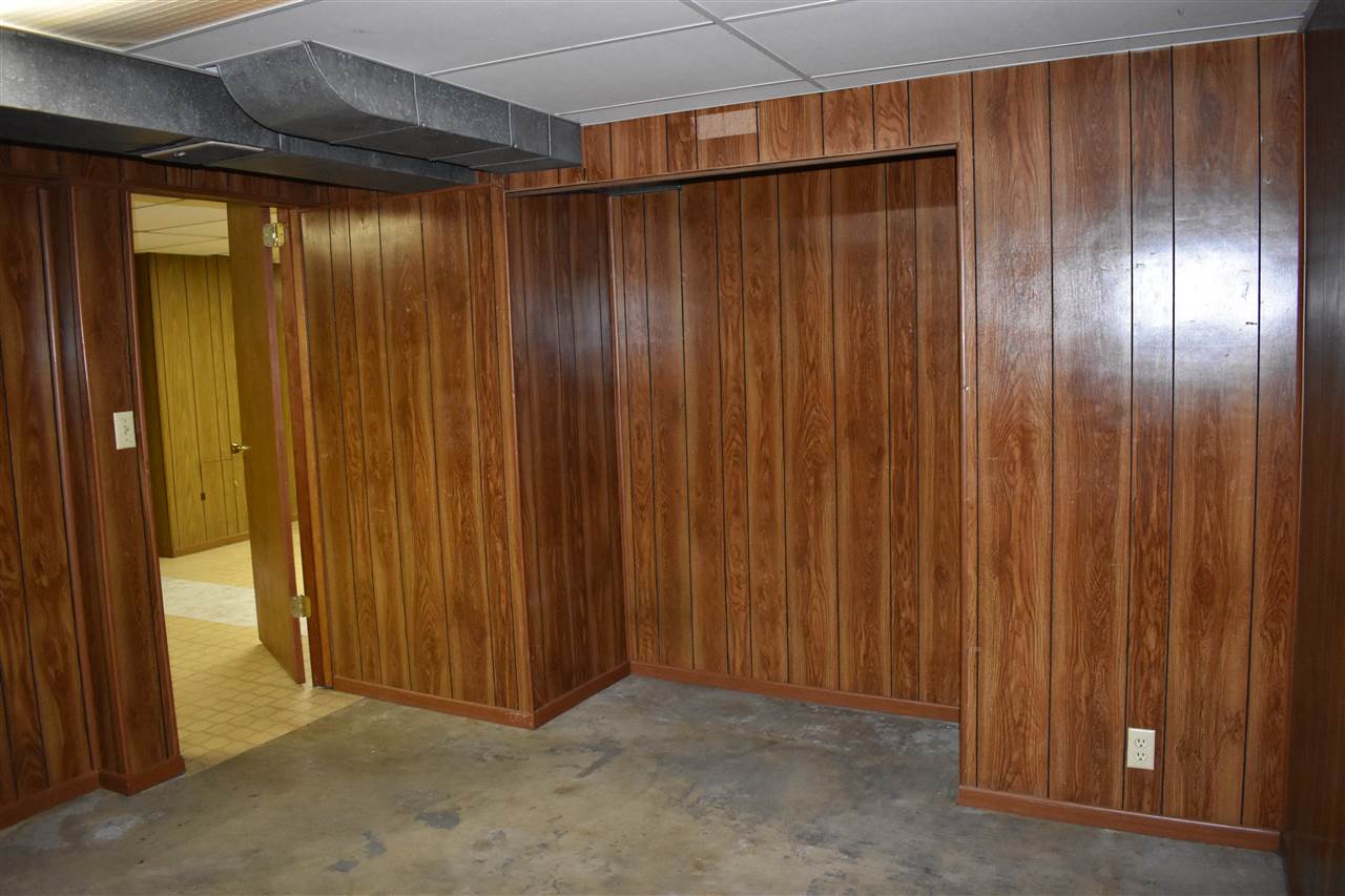 8115 Mildred Road Machesney Park, IL 61115 - Photo 20 of 32 Gallery Image 20