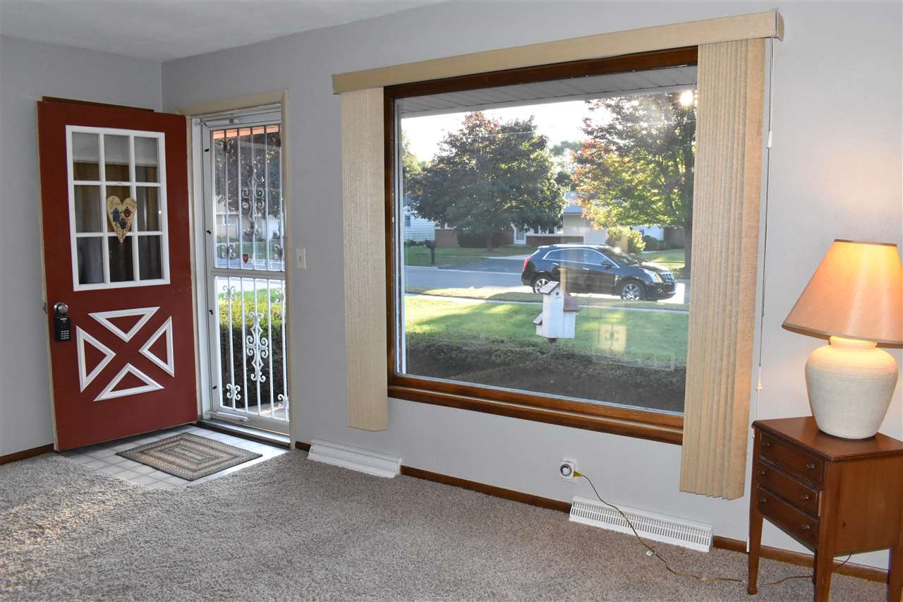 8115 Mildred Road Machesney Park, IL 61115 - Photo 4 of 32 Gallery Image 4