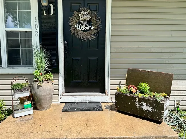 $250,000 | 608 Northwest 8th Street, Concordia, MO 64020