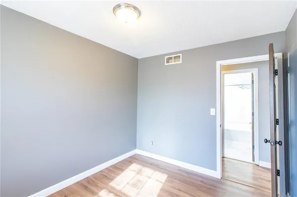 $220,000 | 608 Northwest 8th Street, Concordia, MO 64020