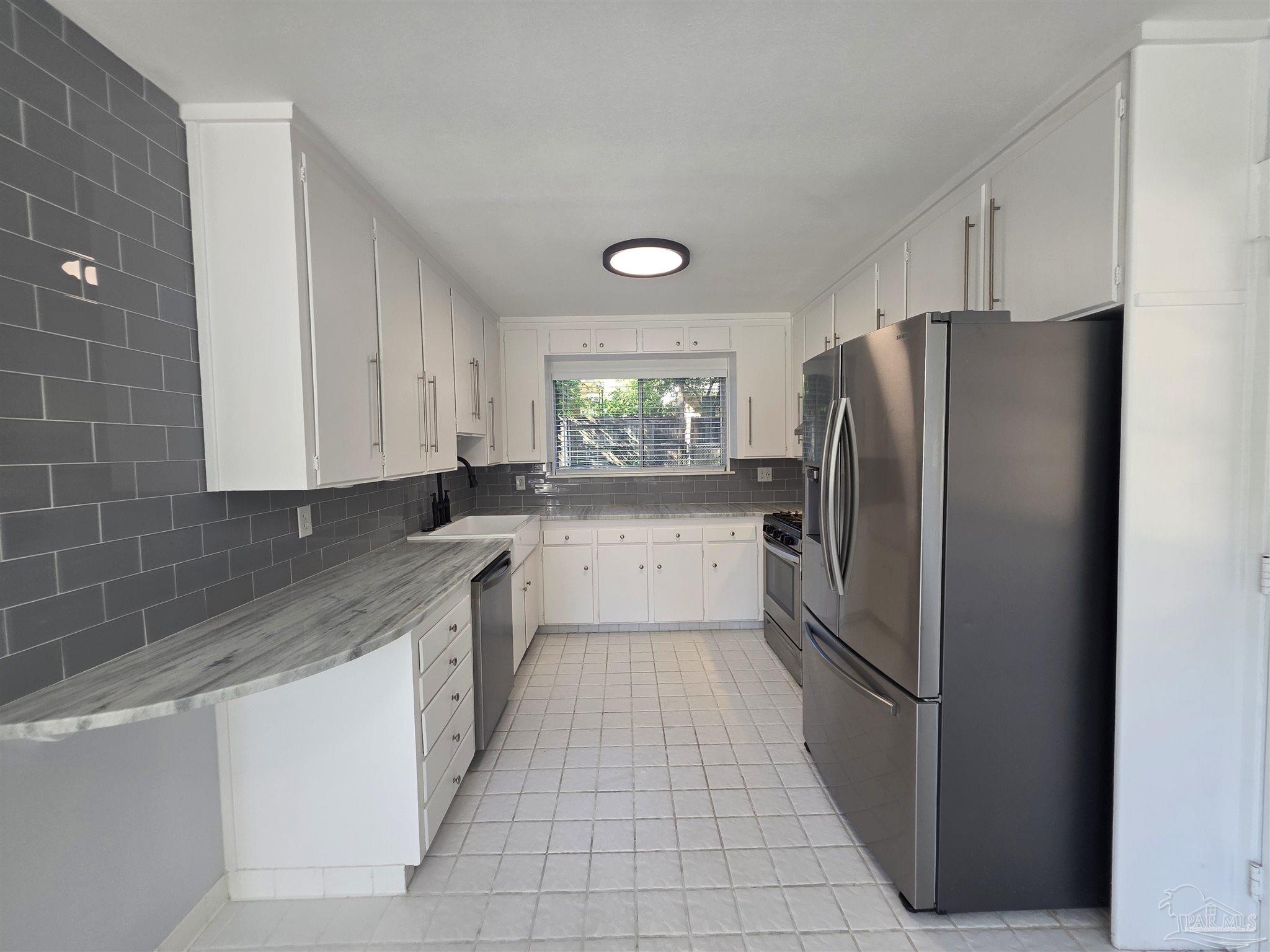 243 Euclid Road Pensacola, FL 32503 - Photo 8 of 35 Gallery Image 8