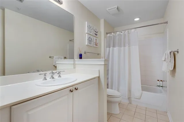 a outdoor view with sitting space