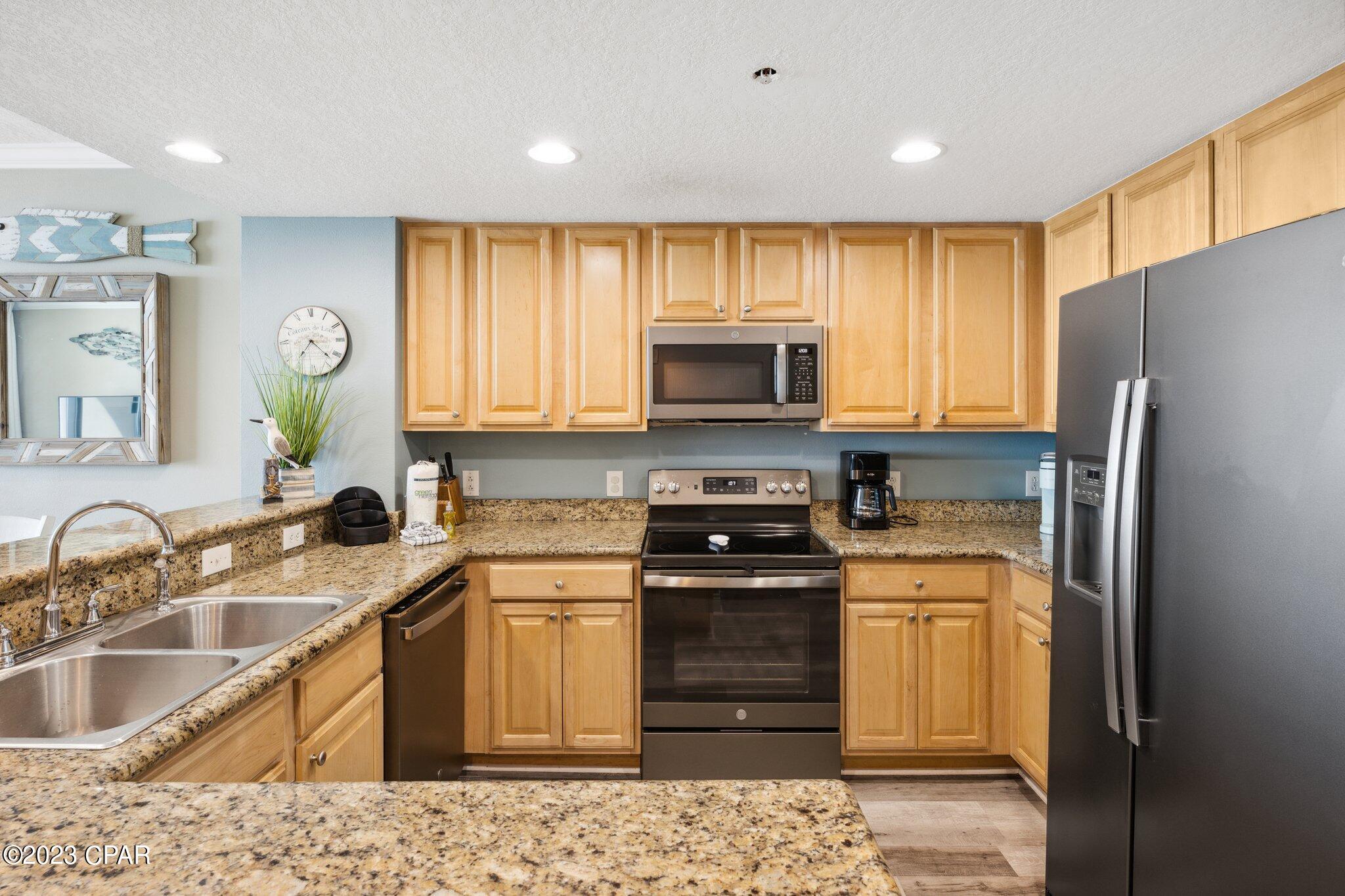 17281 Front Beach Road, Unit 606 Panama City Beach, FL 32413 - Photo 7 of 41 Gallery Image 7