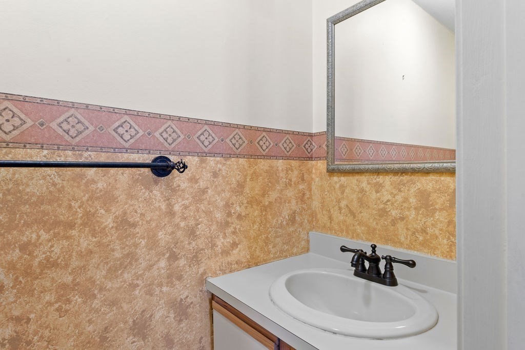 5 Robin Circle, Unit 5 Norton, MA 02766 - Photo 13 of 34