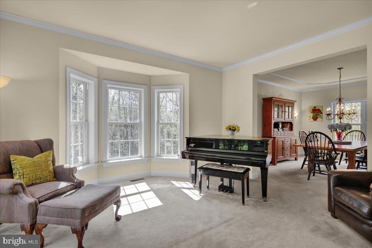 353 Quaker Hill Road Morgantown, PA 19543 - Photo 6 of 52 Gallery Image 6