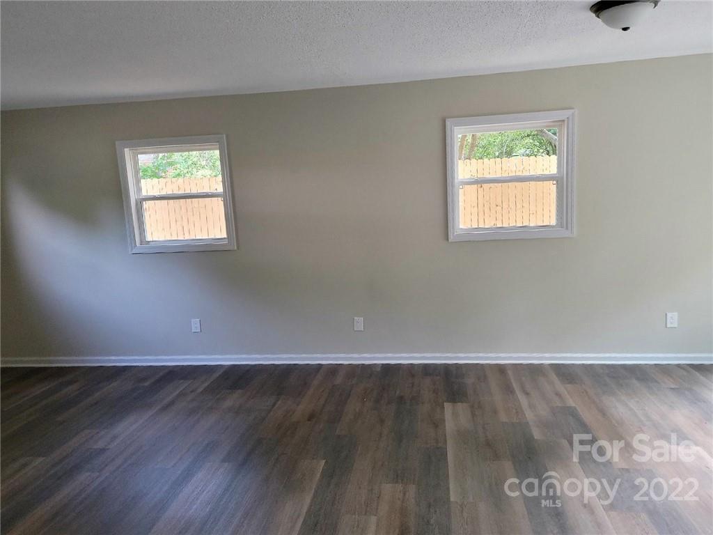 1529 Edgewood Road Bessemer City, NC 28016 - Photo 10 of 13 Gallery Image 10