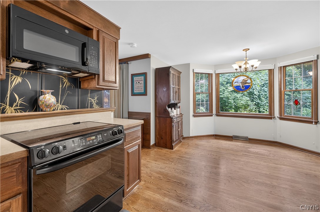 8786 Radburn Drive Lysander, NY 13027 - Photo 13 of 27 Gallery Image 13