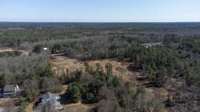 $749,900 | 194 Bedford Street, Lakeville, MA 02347