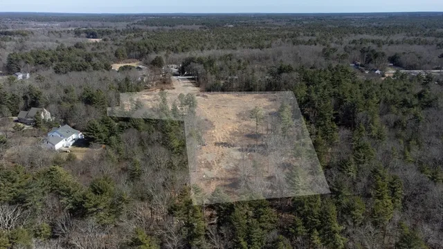 $749,900 | 194 Bedford Street, Lakeville, MA 02347