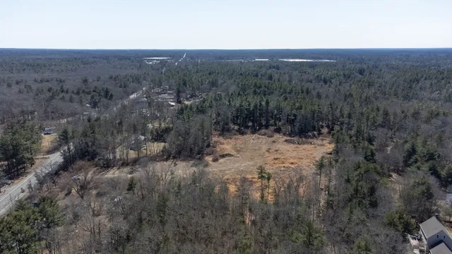 $749,900 | 194 Bedford Street, Lakeville, MA 02347