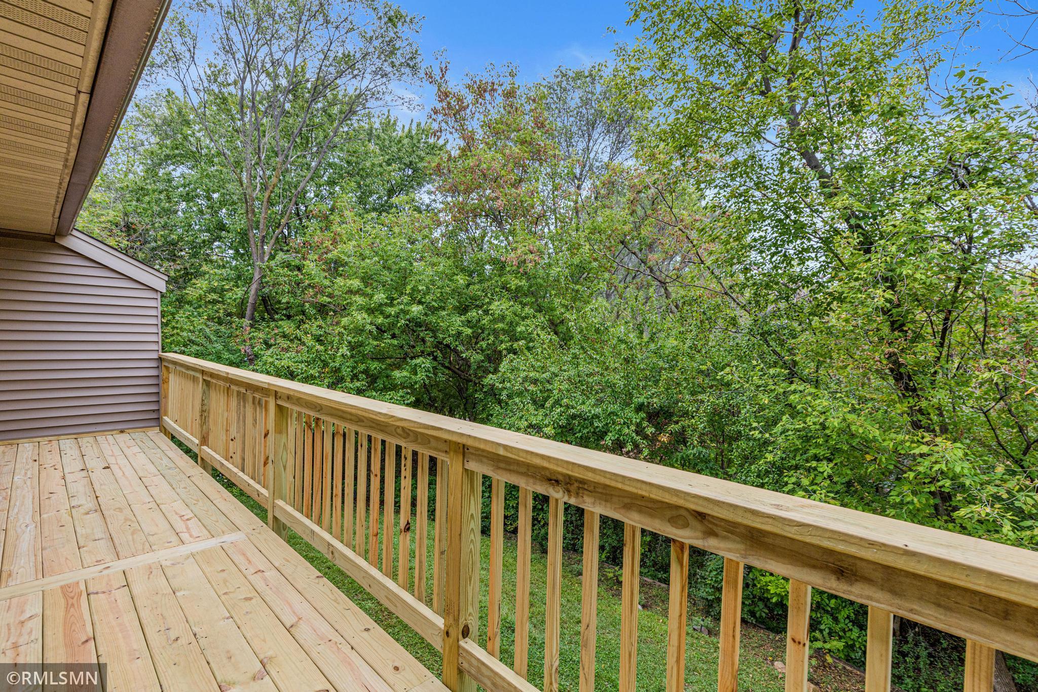 453 Hunter Hill Road Hudson, WI 54016 - Photo 28 of 34 Gallery Image 28