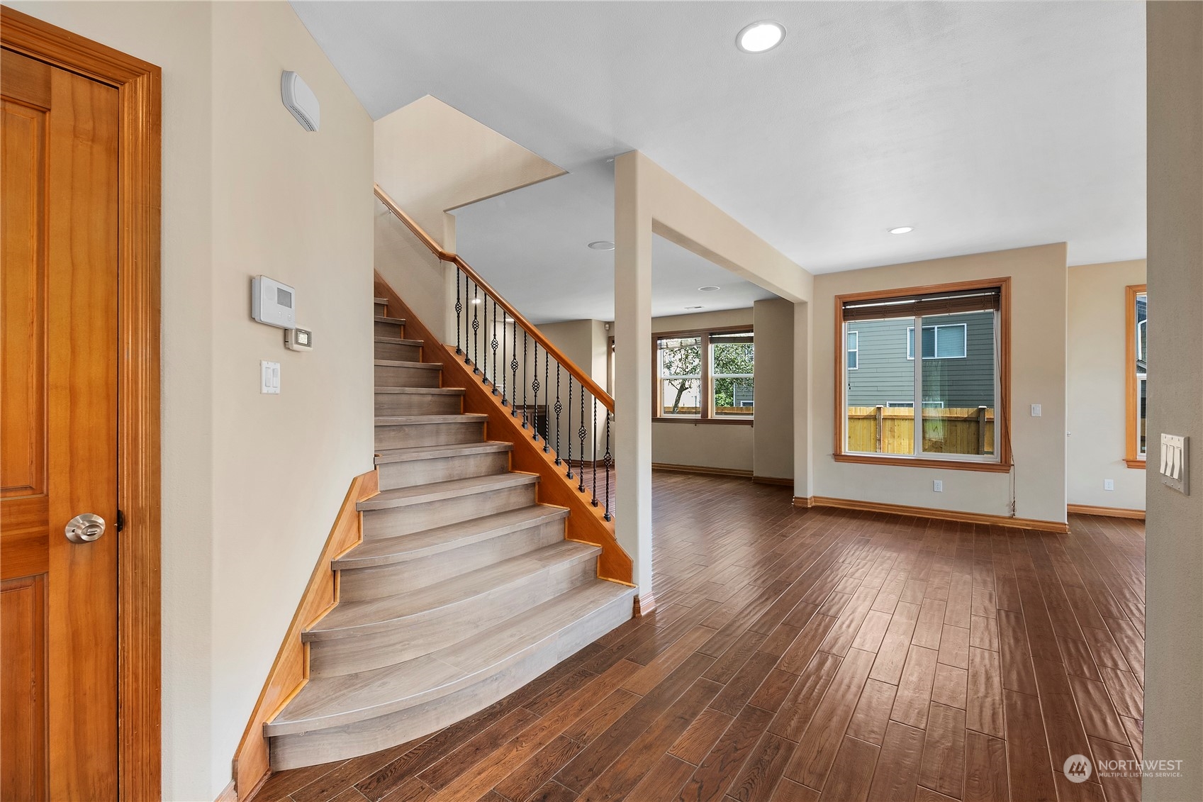 754 Hoquiam Place Northeast Renton, WA 98059 - Photo 12 of 40 Gallery Image 12