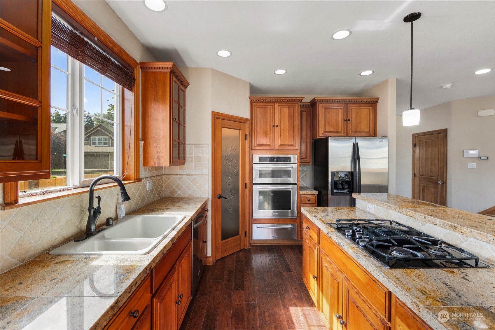 754 Hoquiam Place Northeast Renton, WA 98059 - Photo 17 of 40 Gallery Image 17
