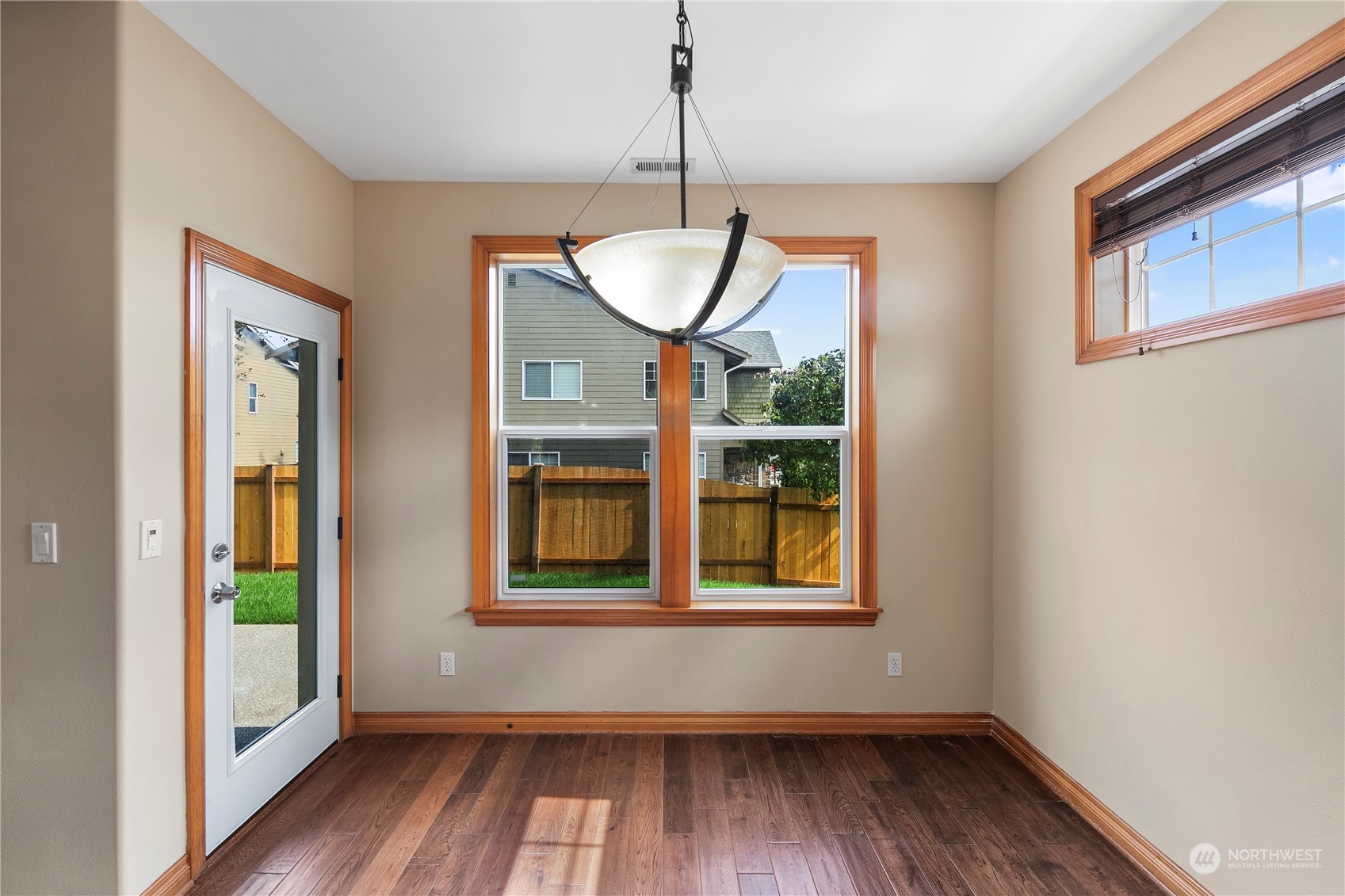 754 Hoquiam Place Northeast Renton, WA 98059 - Photo 20 of 40 Gallery Image 20