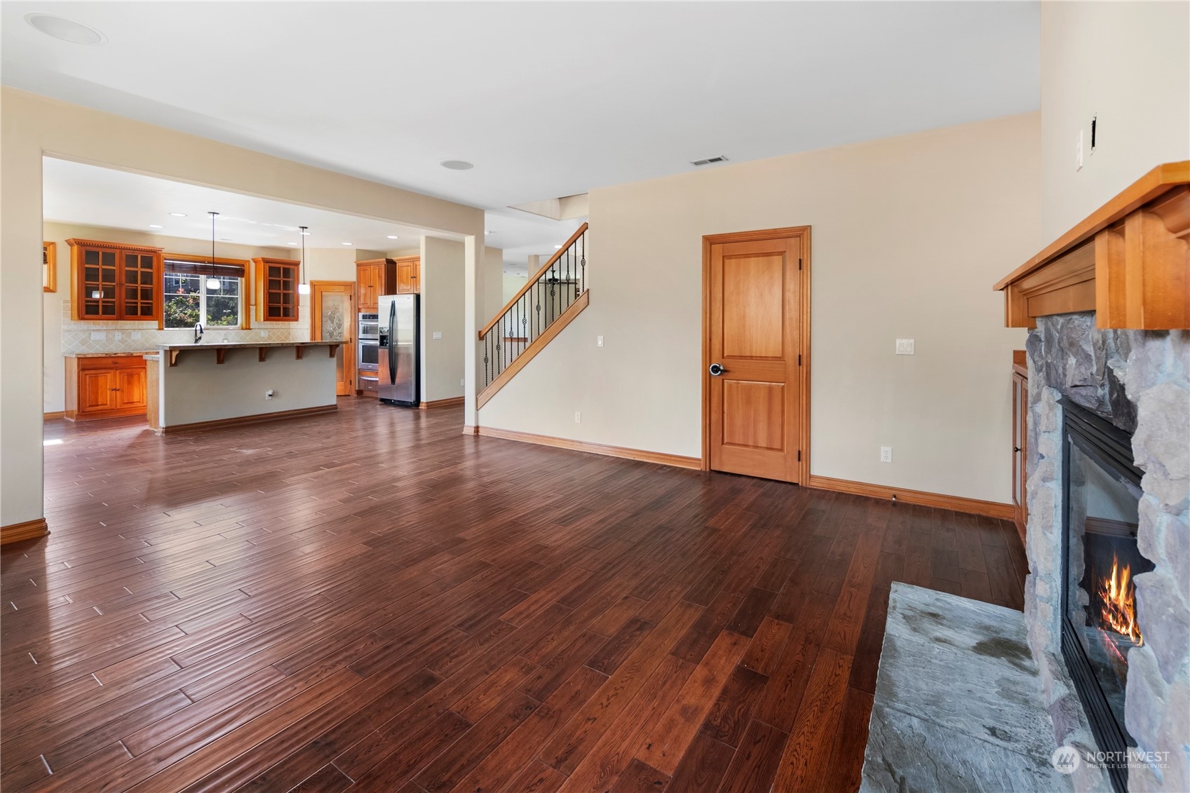 754 Hoquiam Place Northeast Renton, WA 98059 - Photo 25 of 40 Gallery Image 25