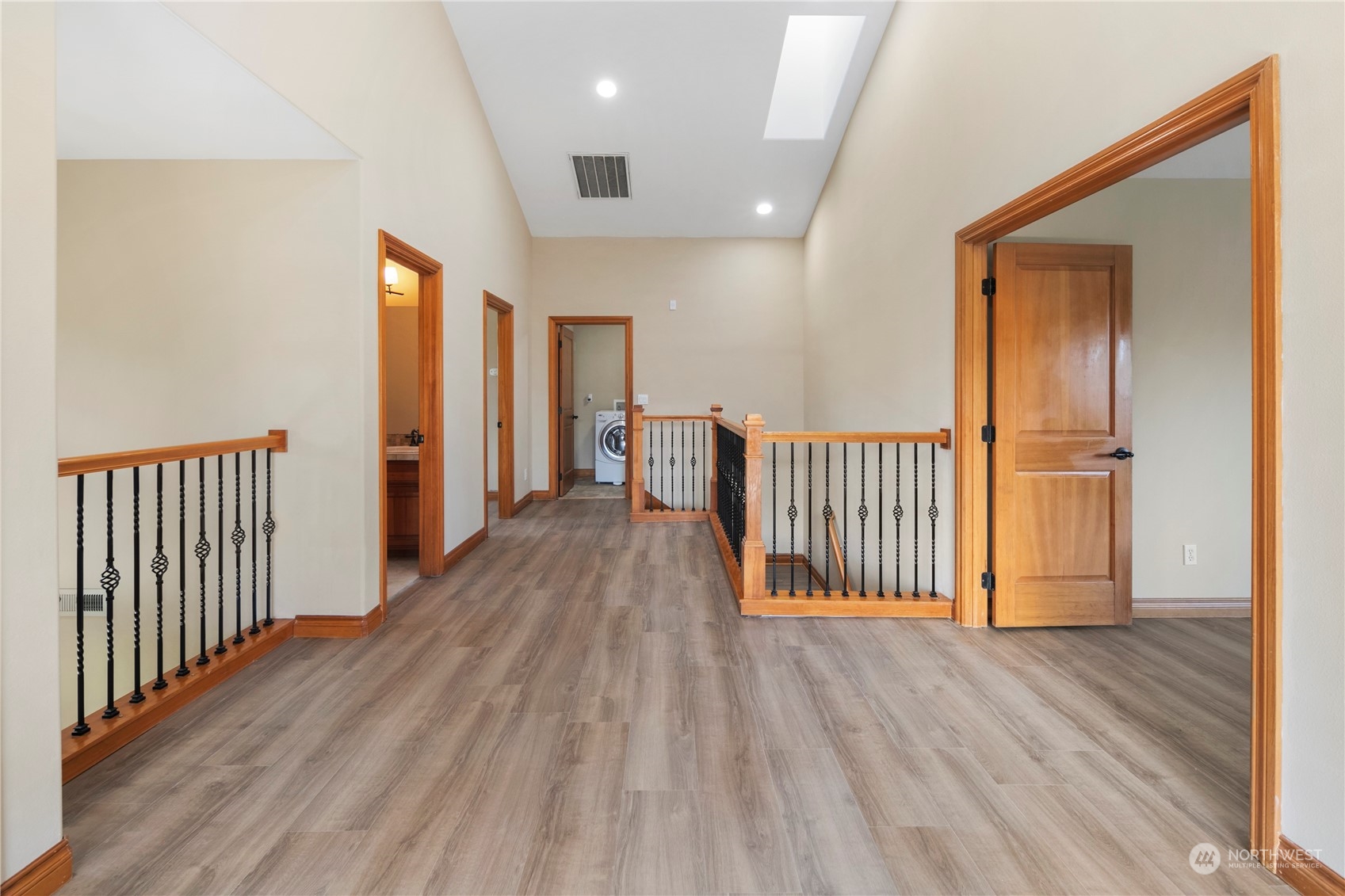754 Hoquiam Place Northeast Renton, WA 98059 - Photo 33 of 40 Gallery Image 33