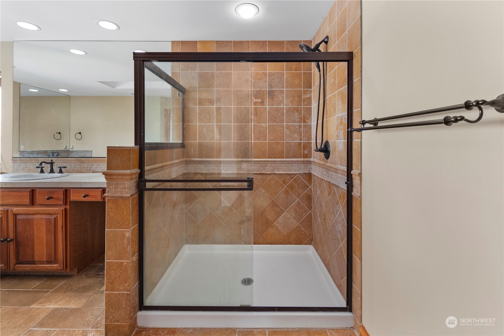754 Hoquiam Place Northeast Renton, WA 98059 - Photo 37 of 40 Gallery Image 37