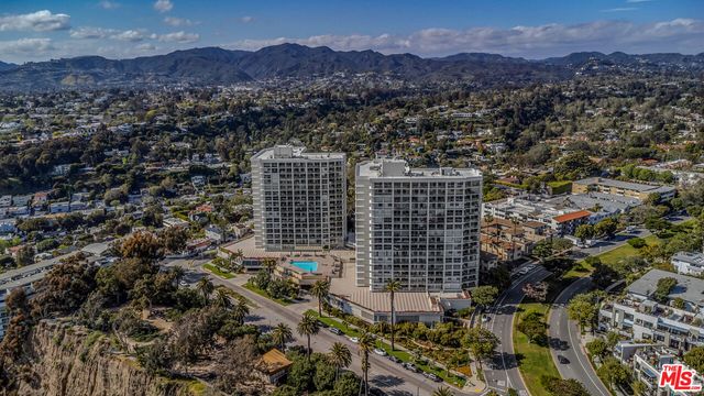 a view of an ocean beach