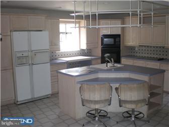 85 Andrien Road Glen Mills, PA 19342 - Photo 3 of 12 Gallery Image 3