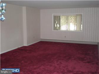85 Andrien Road Glen Mills, PA 19342 - Photo 4 of 12 Gallery Image 4