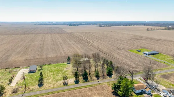 $100,000 | 7032 East Walnut Road, Springfield, IL 62712