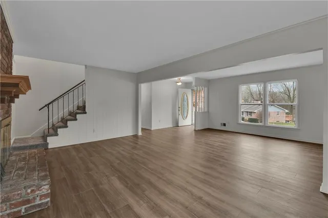 $340,000 | 422 Southwest Sunset Drive, Lee's Summit, MO 64081