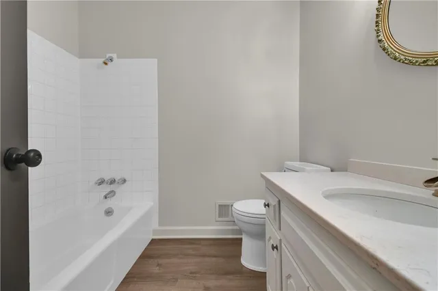 $340,000 | 422 Southwest Sunset Drive, Lee's Summit, MO 64081