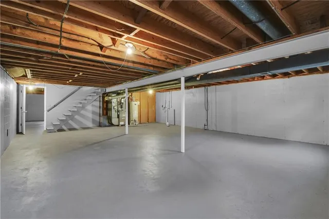 $340,000 | 422 Southwest Sunset Drive, Lee's Summit, MO 64081