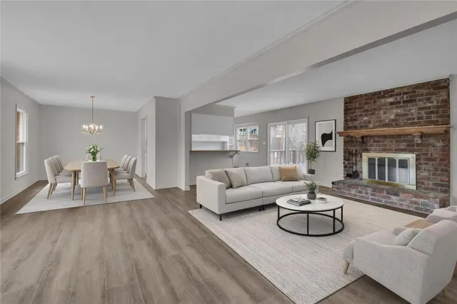 $340,000 | 422 Southwest Sunset Drive, Lee's Summit, MO 64081